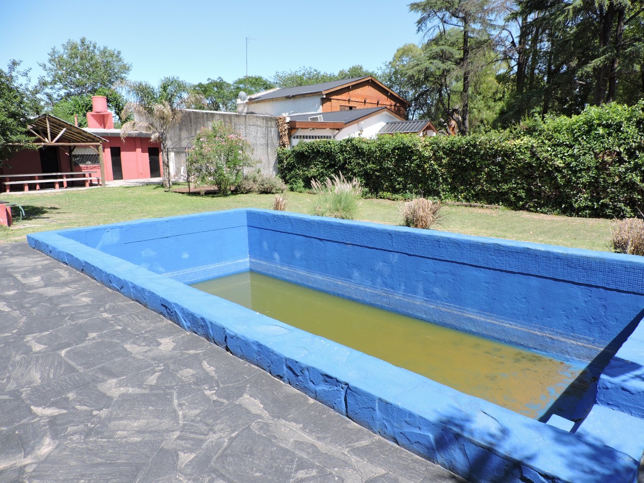 Casa Quinta a 200 metros de Ruta 3, Km 34.700