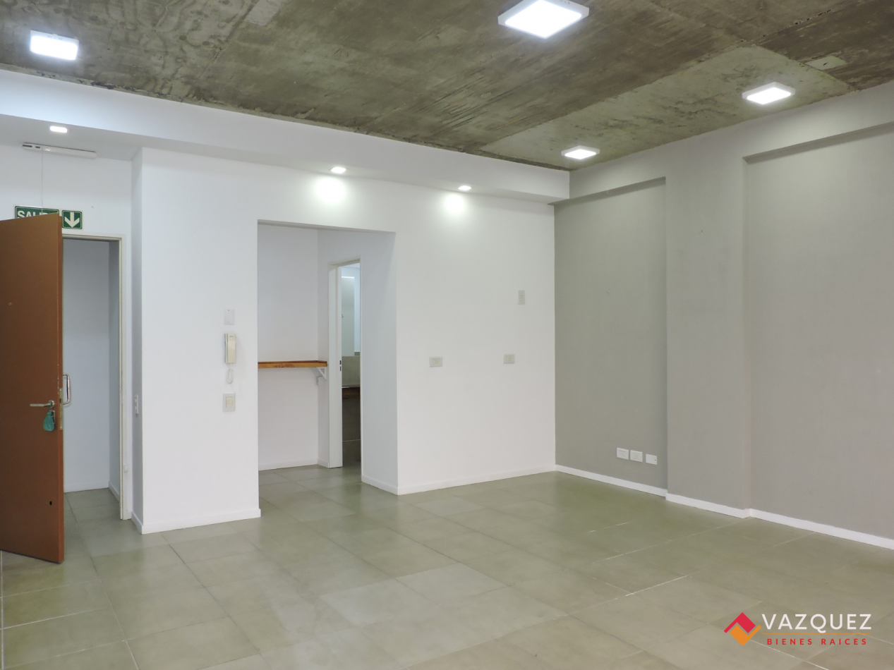 Oficina en Moderno Edificio  