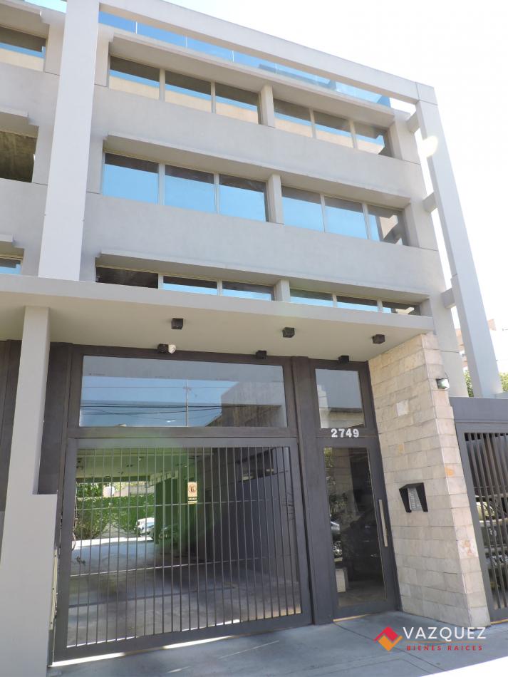 Oficina en Moderno Edificio  