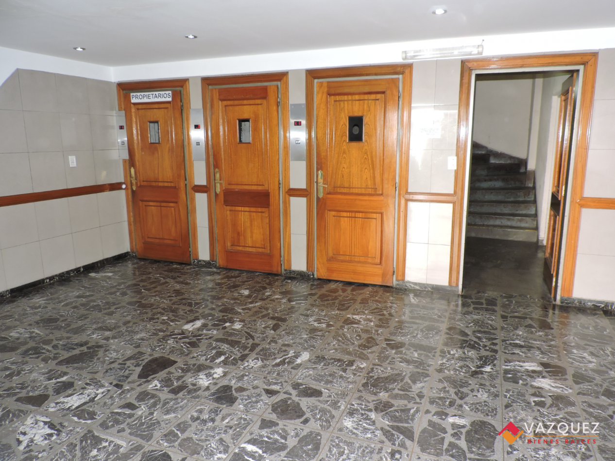 Depto Ramos Mejia Apto Profesional