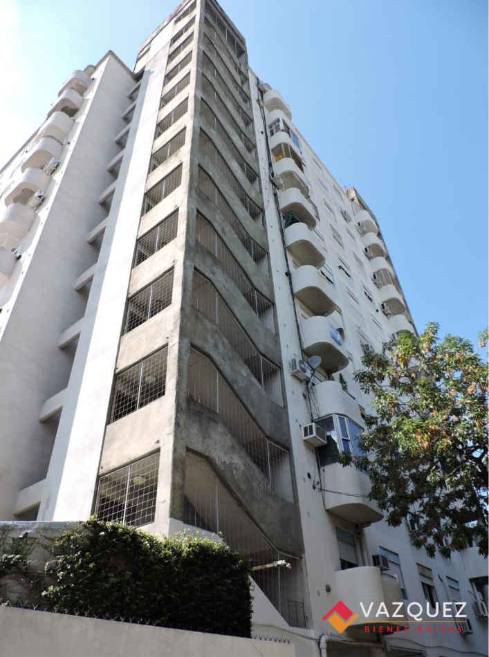 Excelente  4 ambientes con Inmejorable Ubicacion 