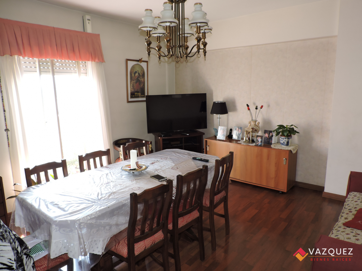 Excelente  4 ambientes con Inmejorable Ubicacion 