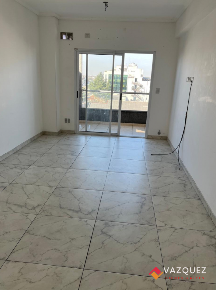 Departamento Dos Ambientes con Cochera