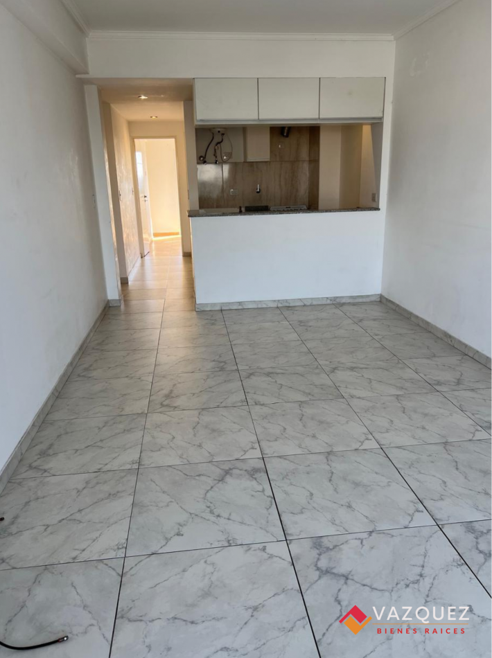 Departamento Dos Ambientes con Cochera