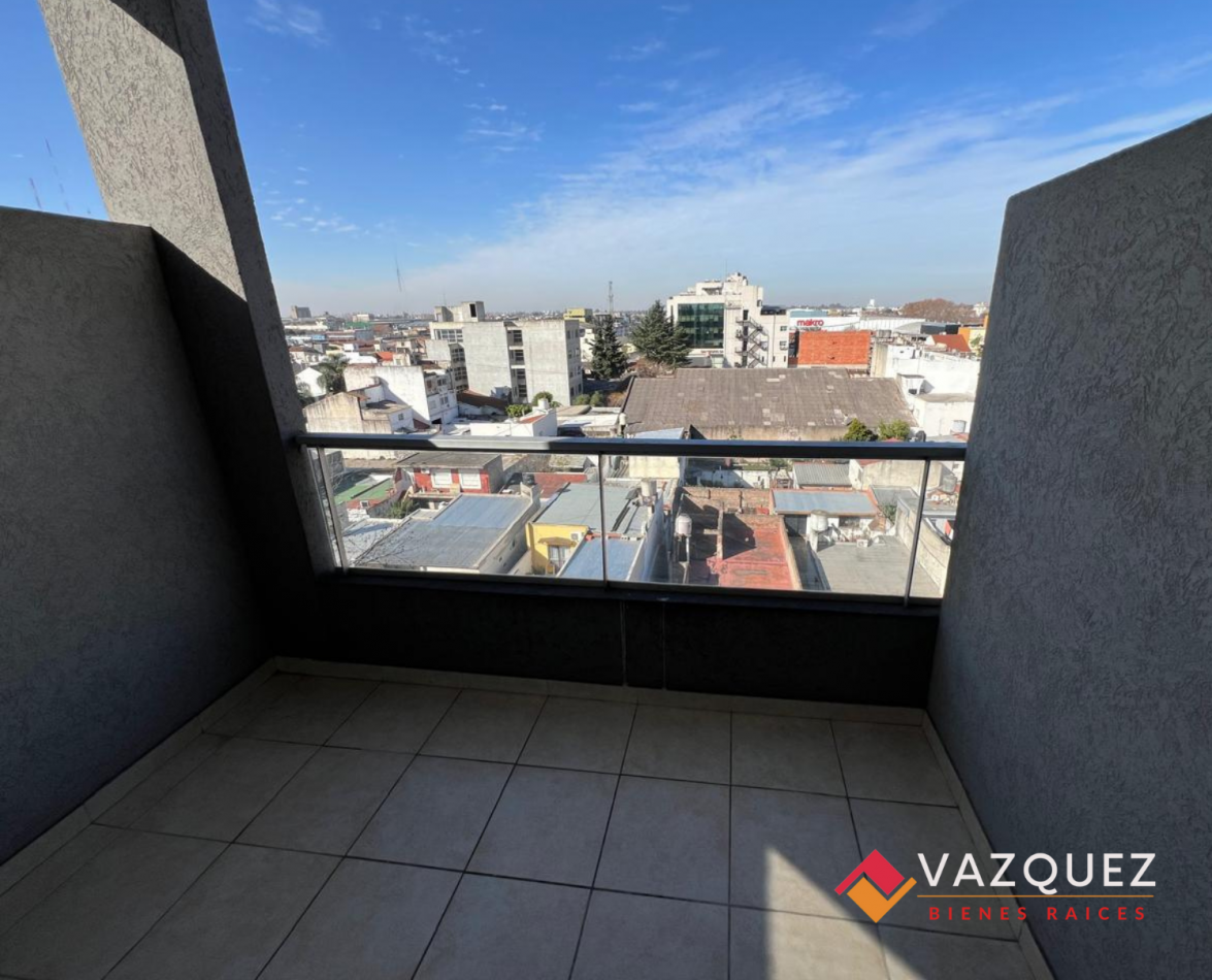 Departamento Dos Ambientes con Cochera