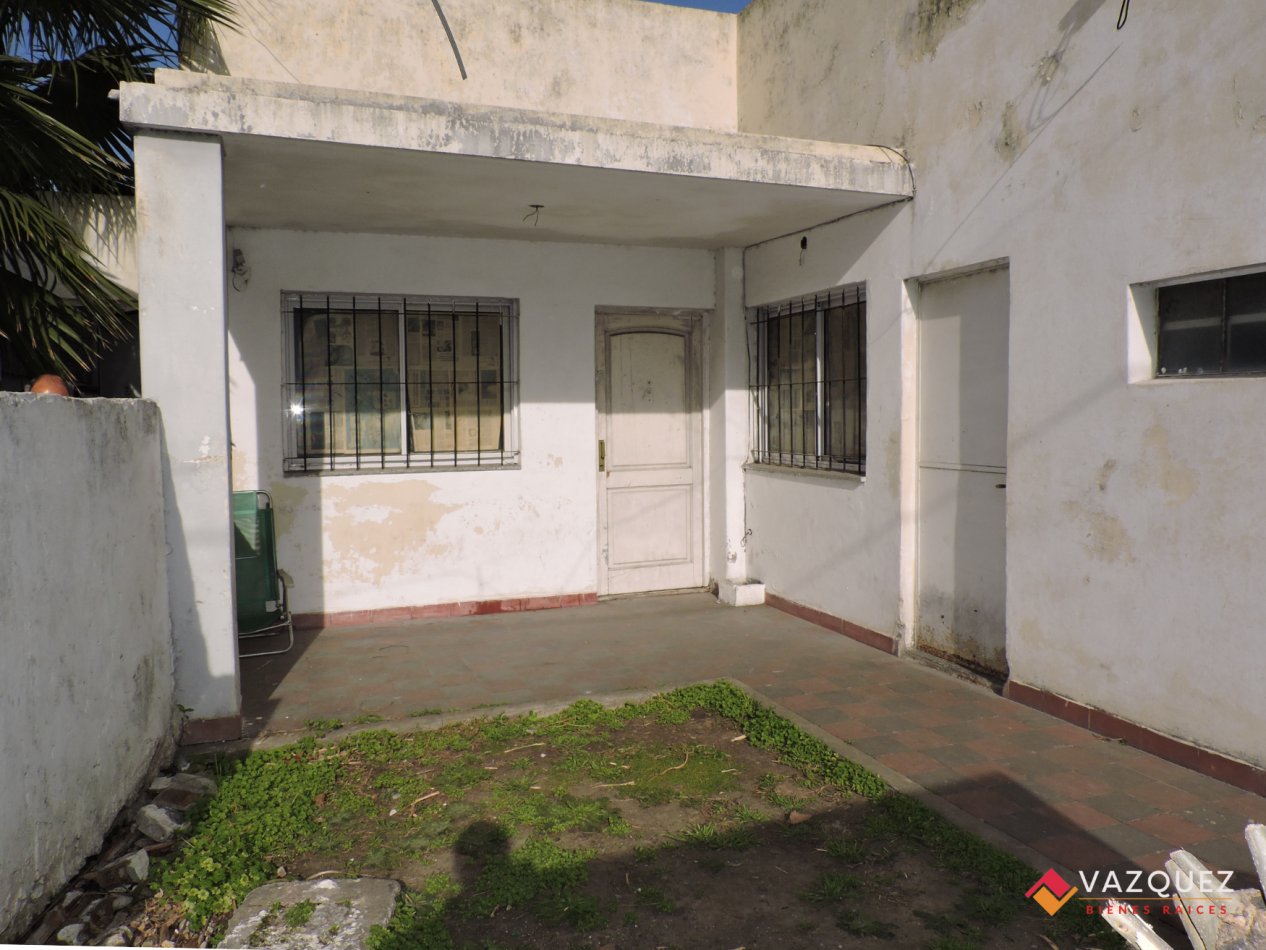 Casa + Departamento a Reciclar Ideal Dos Familias