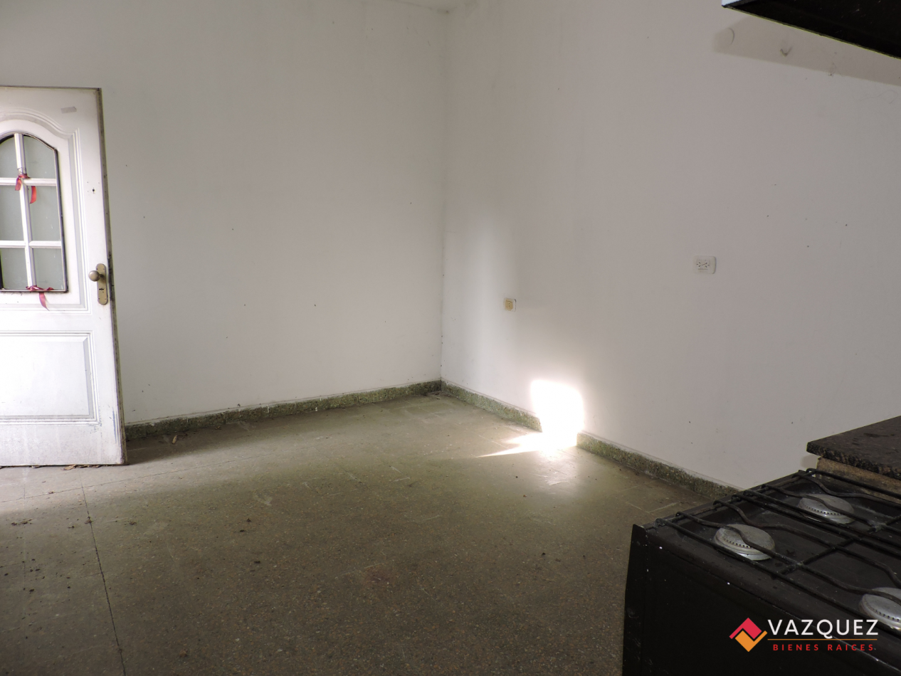 Casa + Departamento a Reciclar Ideal Dos Familias