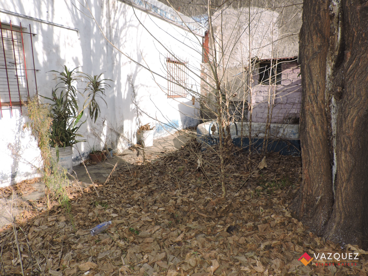 Casa + Departamento a Reciclar Ideal Dos Familias