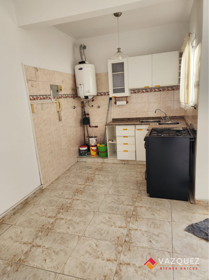 Departamento 2 ambientes con Patio Ramos Mejia