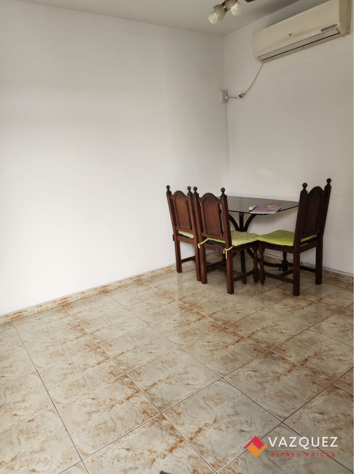 Departamento 2 ambientes con Patio Ramos Mejia