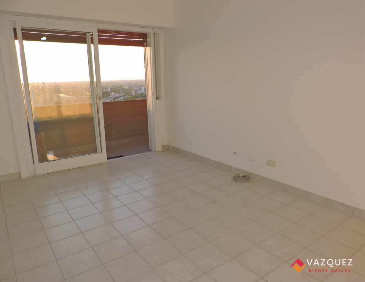 Departamento 4 ambientes con hermosa vista en Villa Luro