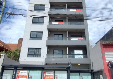 Departamento 3 ambientes Con Cochera Descubierta D